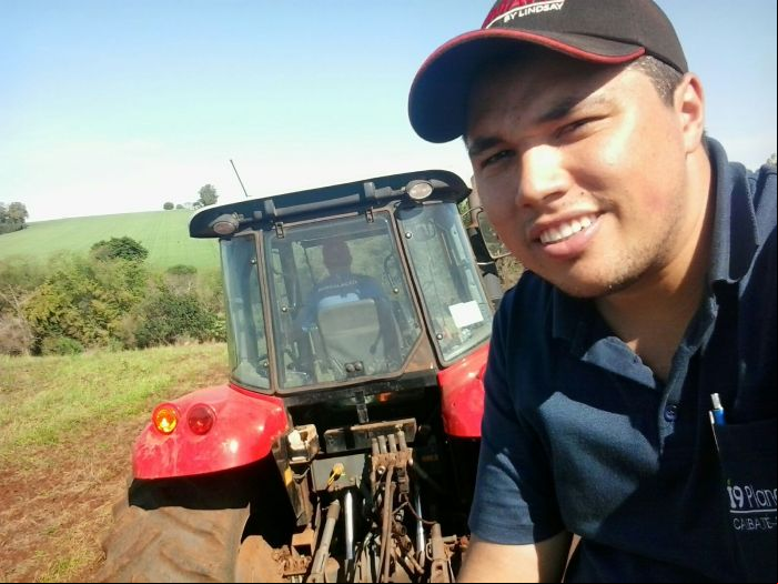 Imagem do dia - Início do plantio de soja da safra 2015/2016 em Mato Queimado (RS), na Fazenda Santa Felicidade
